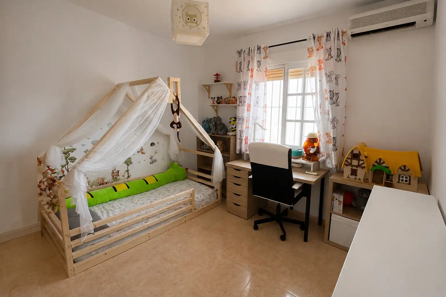 Doppelhaushälfte mit Garten zum Verkauf in Calle Quitapenas, imagen 16