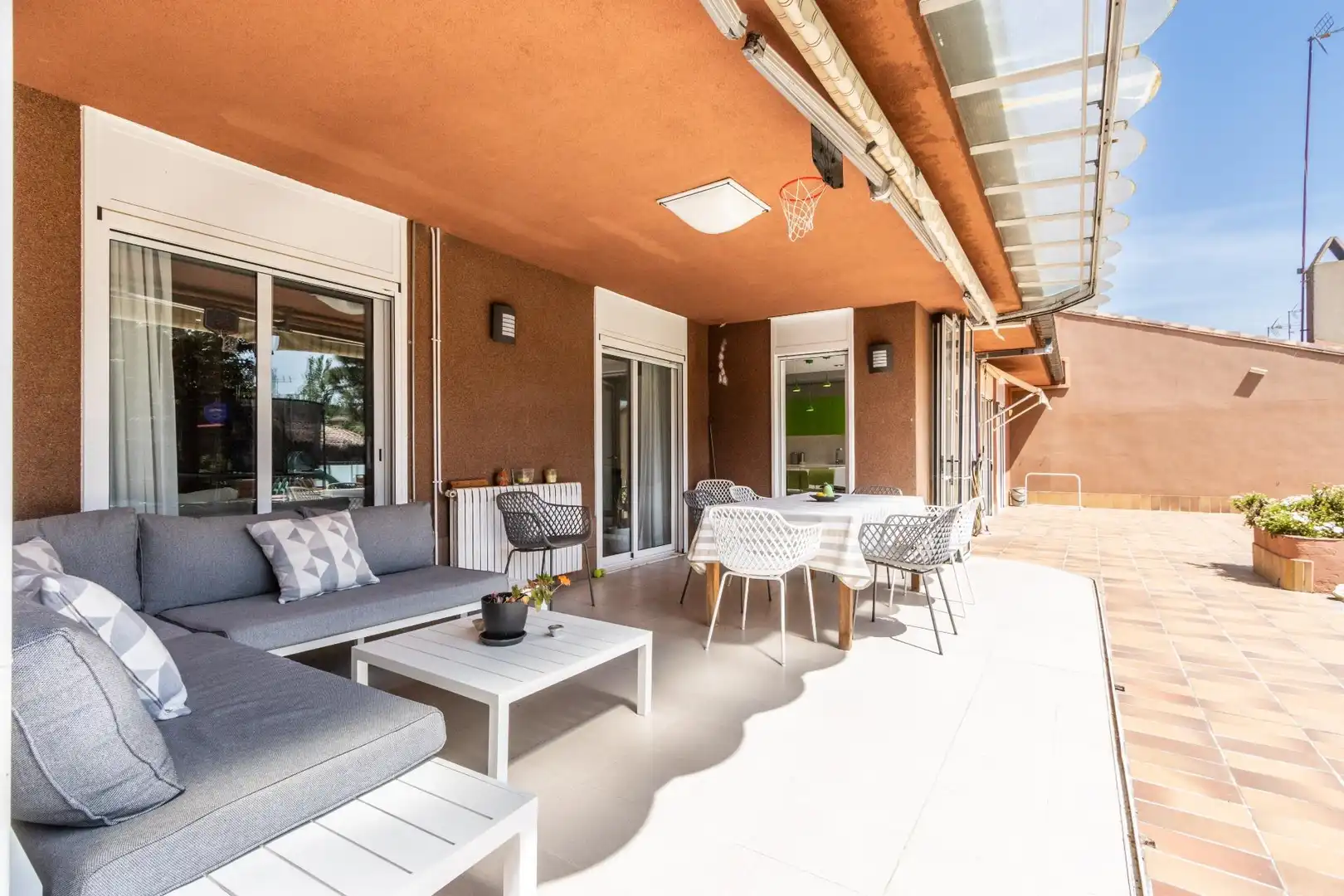 Terrassa de Casa o xalet en venda en Sant Quirze del Vallès amb Aire condicionat, Calefacció i Jardí privat