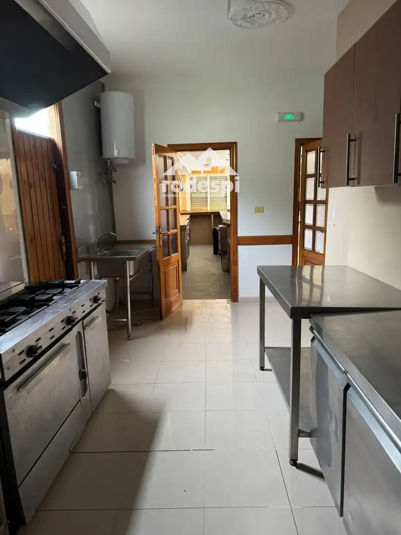 Kitchen of Commercial properties for rent in Arbo  with Furnished