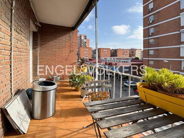 Piso en Alquiler en Camarena en Aluche