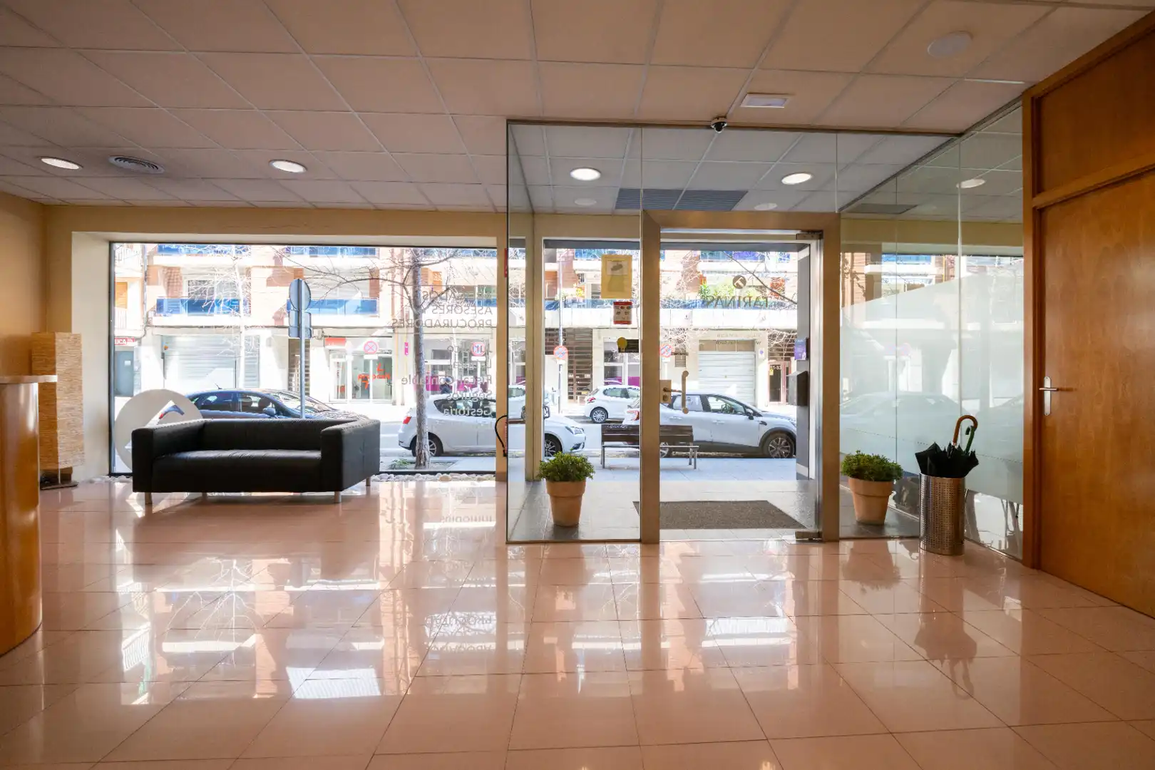 Commercial properties for sale in Mataró  with Air Conditioner and Heating