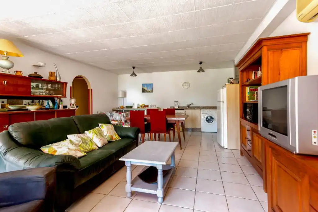 Sala d'estar de Casa o xalet en venda en Benalmádena amb Aire condicionat, Calefacció i Jardí privat