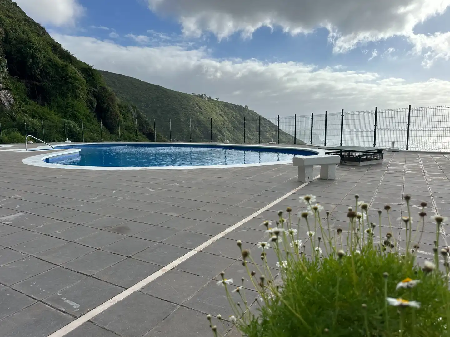 Piscina de Piso de alquiler en La Matanza de Acentejo con Amueblado