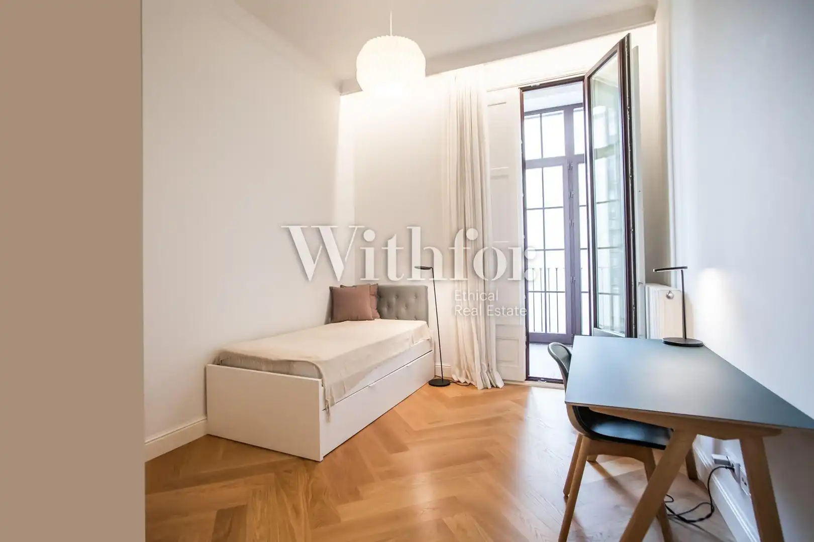 Bedroom of Flat for rent in Barcelona  with Air Conditioner, Heating and Terrace