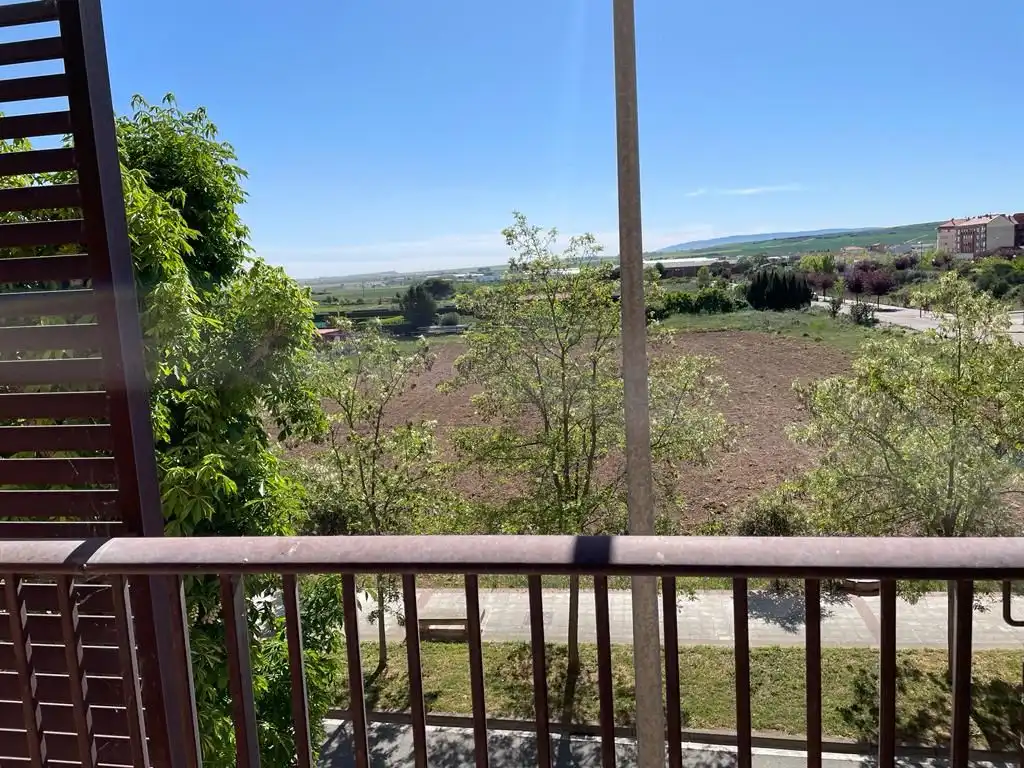 Exterior view of Flat for sale in Cortes de Pallás  with Parquet flooring, Terrace and Storage room