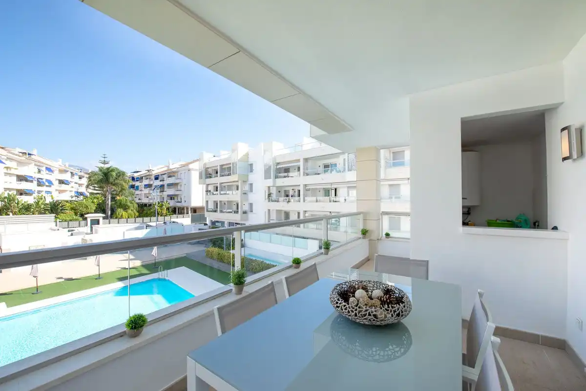 Terrassa de Apartament en venda en Marbella amb Aire condicionat, Terrassa i Piscina comunitària