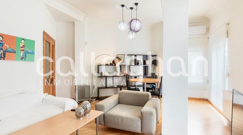 Photo 2 of Flat for rent in Calle San Jacinto, La Petxina, Valencia Capital