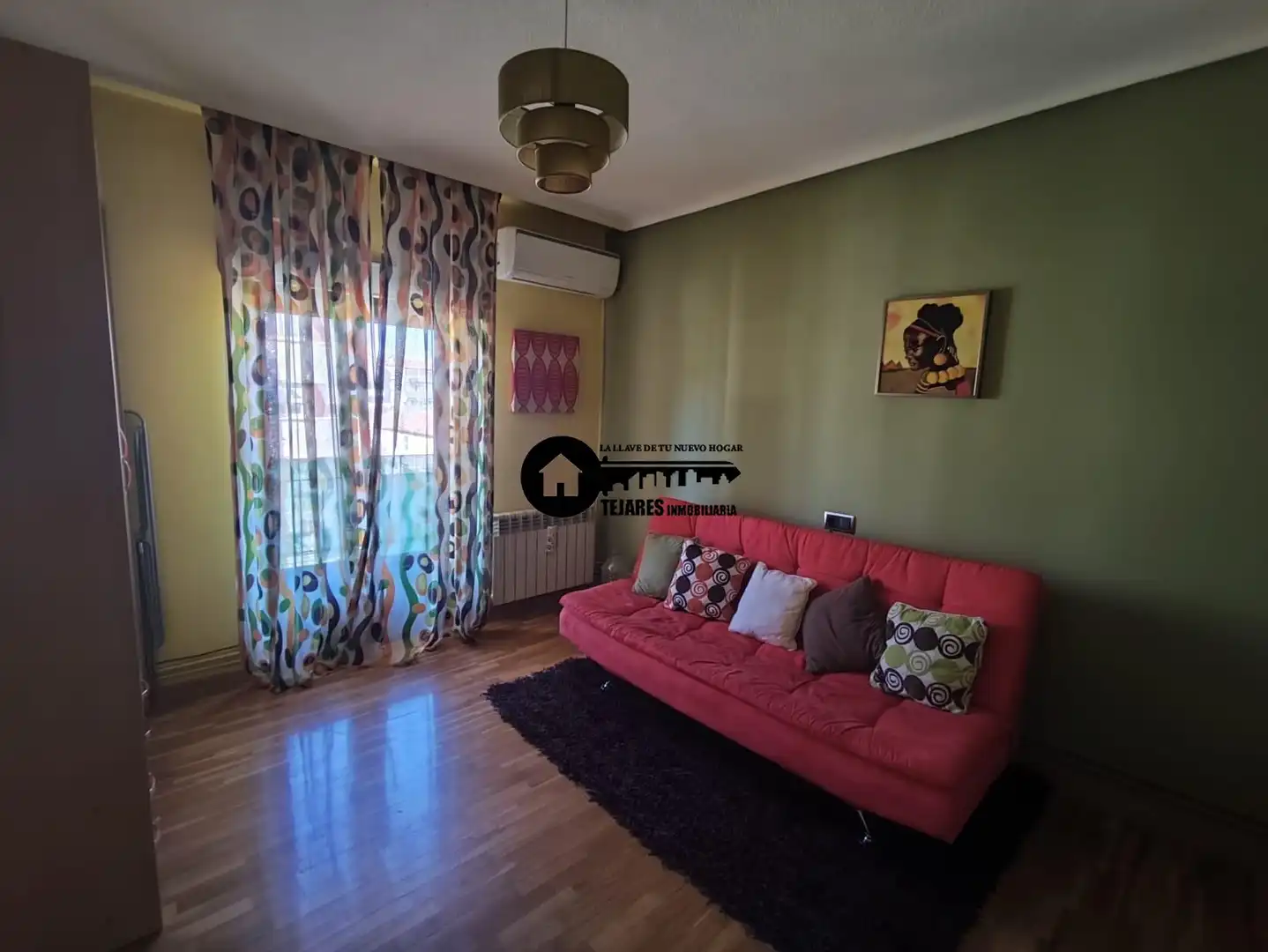 Living room of Apartments for sale in Albacete  with Heating, Parquet flooring and Furnished