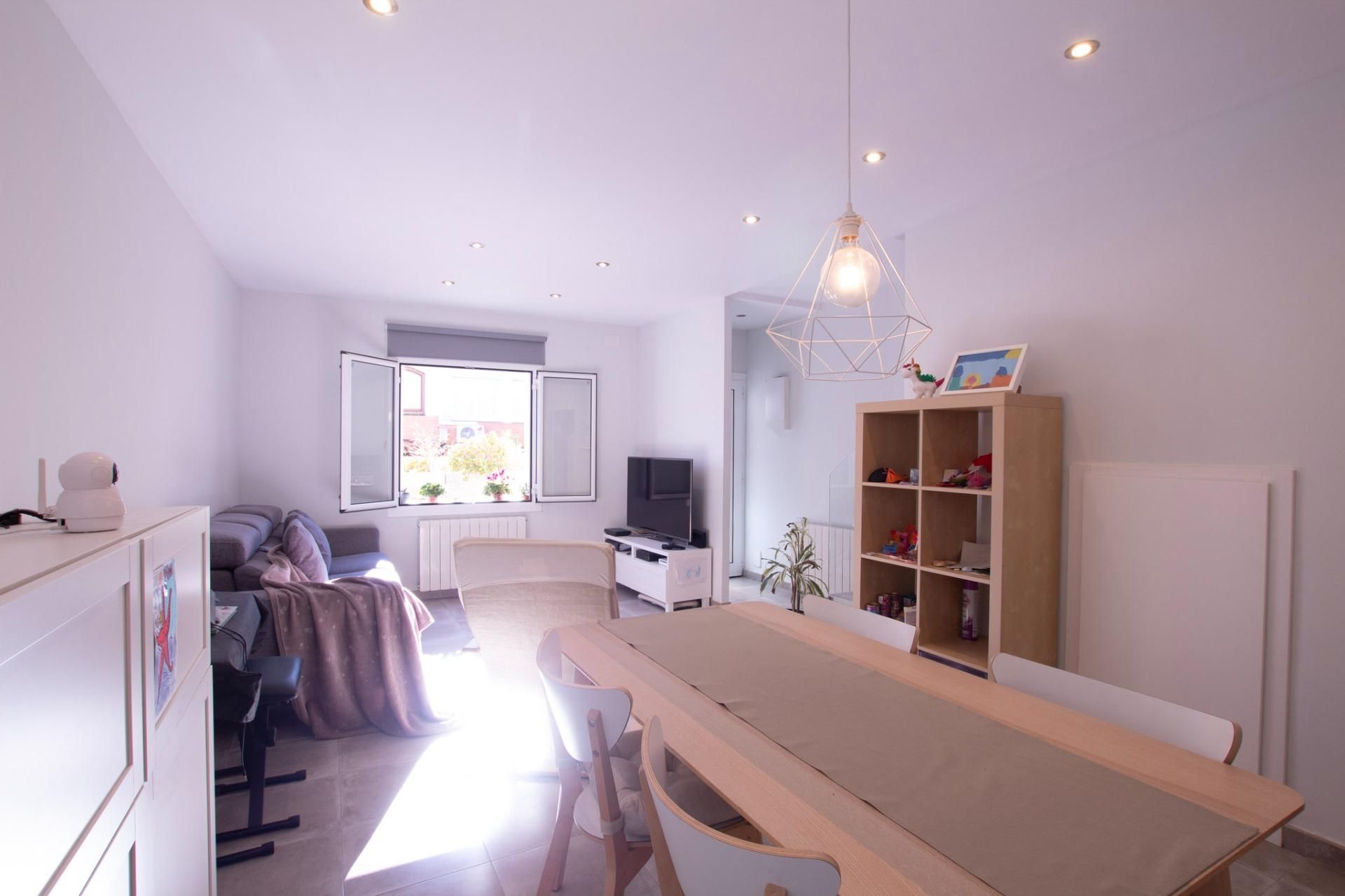 Sala d'estar de Casa o xalet en venda en Palamós