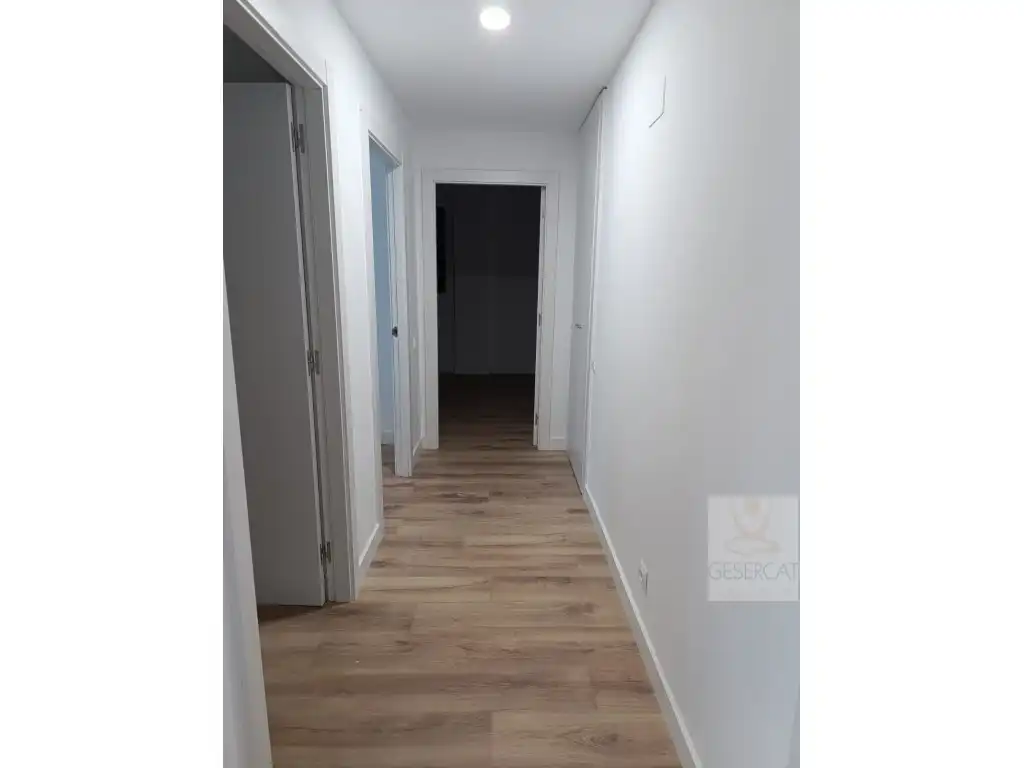 Wohnung zur Miete in Calle Benet Cortada, Volpelleres