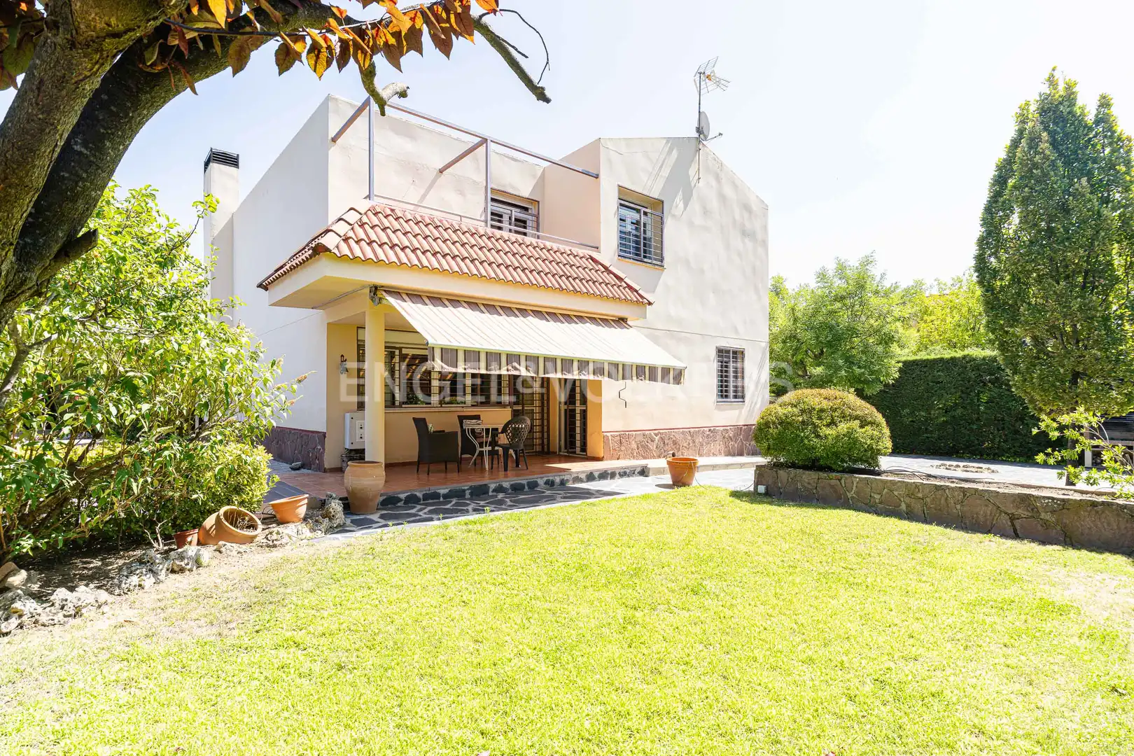 Vista exterior de Casa o xalet en venda en Galapagar amb Calefacció, Jardí privat i Terrassa