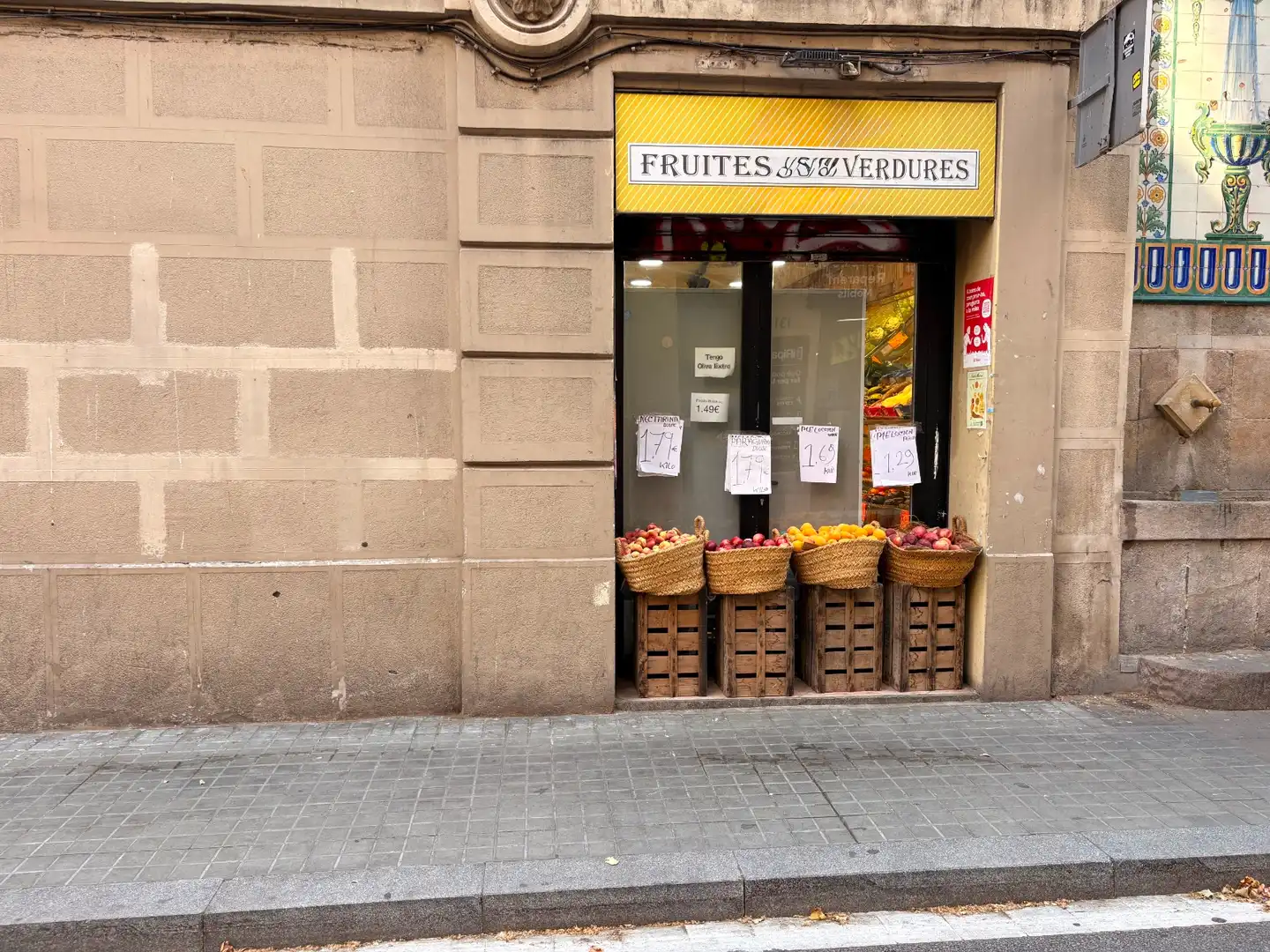 Business premises for transfer in Gràcia, imagen 6