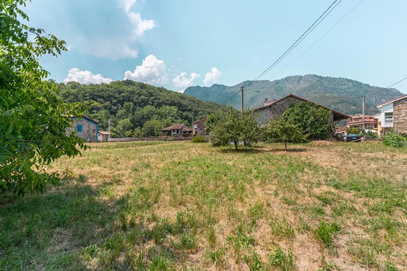 Casa o xalet en venda en Sobrescobio amb Jardí privat, Terrassa i Traster