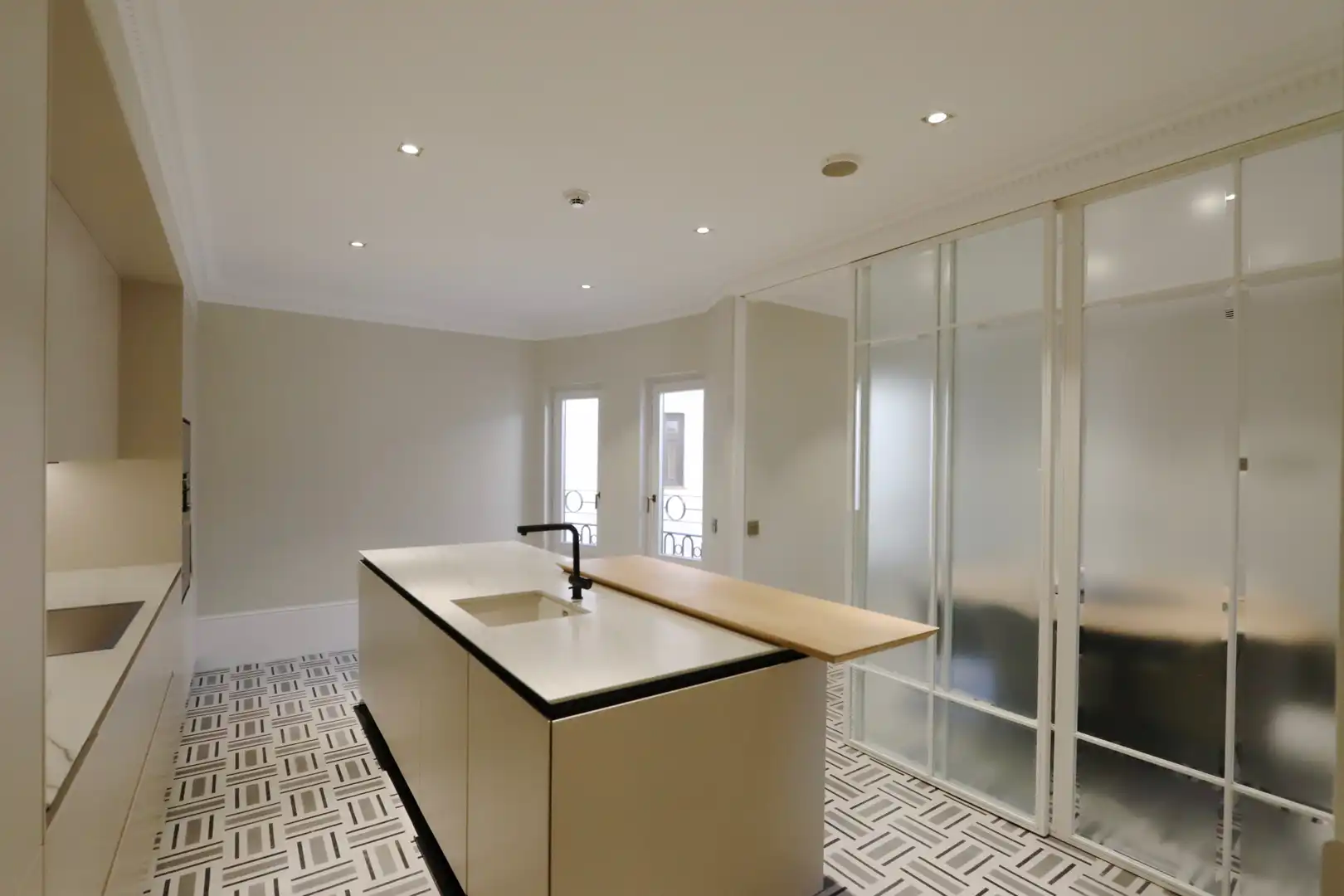 Cocina de Ático en venta en Madrid con Aire acondicionado, Calefacción y Jardín privado