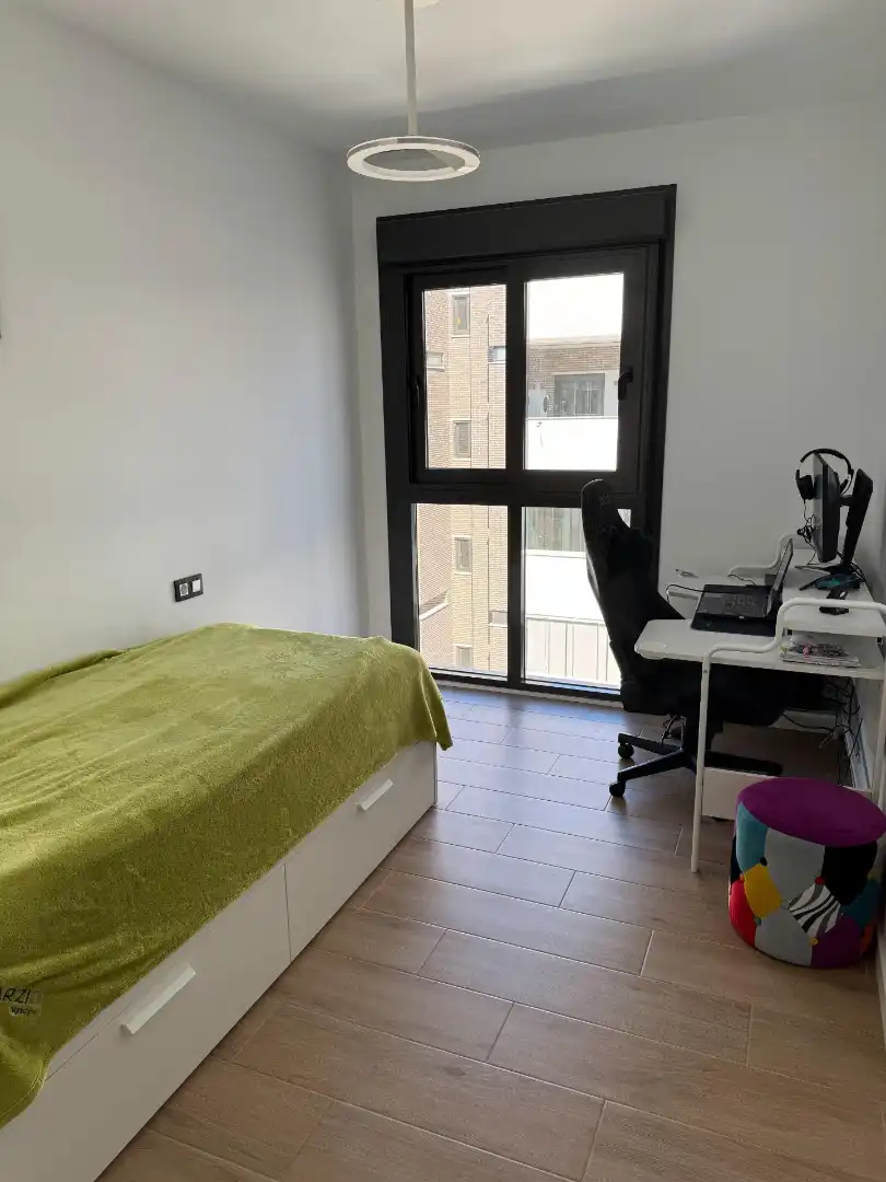 Attic for rent in El Travaló - Martínez Valero