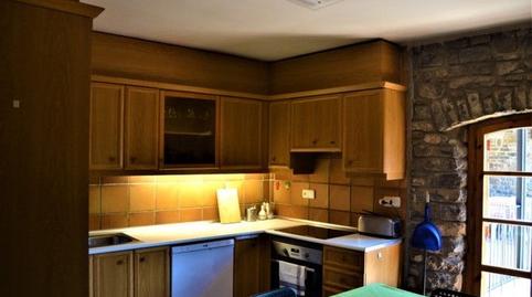 Foto 5 de Casa adosada en venda a Calle María Moliner, Biescas, Huesca