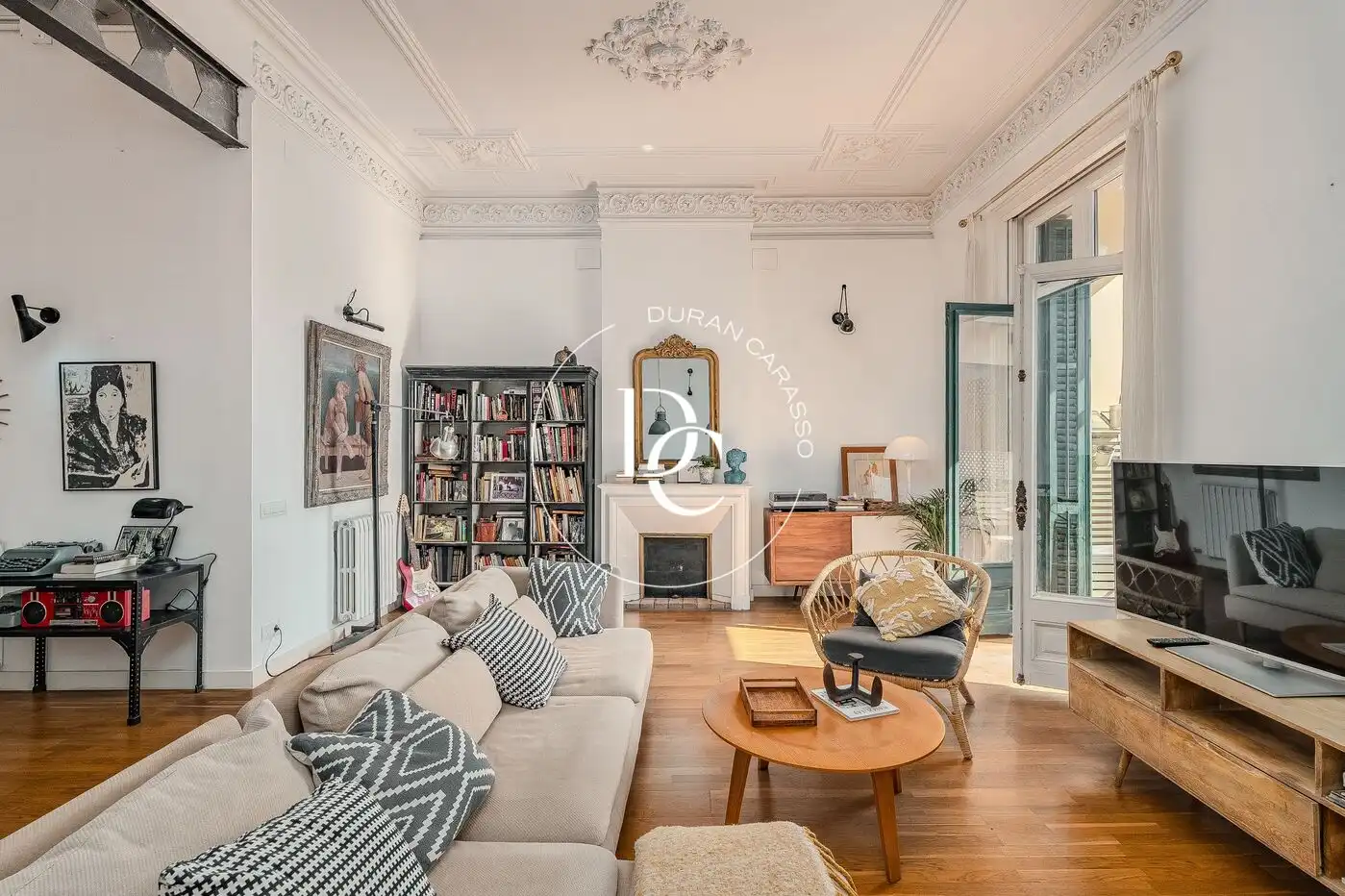 Piso con ascensor en venta en Carrer de Casp