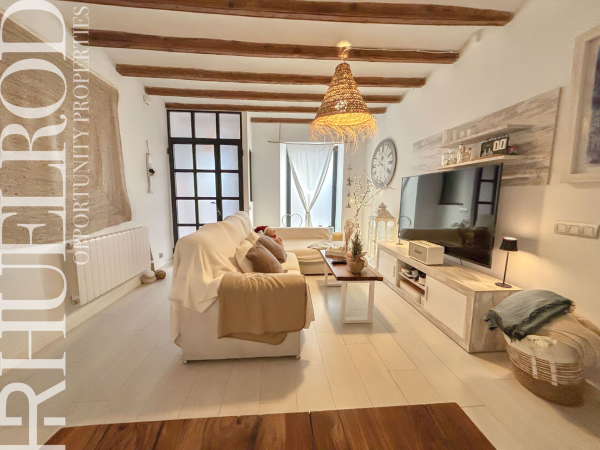 Sala d'estar de Casa adosada en venda en Vilassar de Dalt amb Aire condicionat, Calefacció i Terrassa