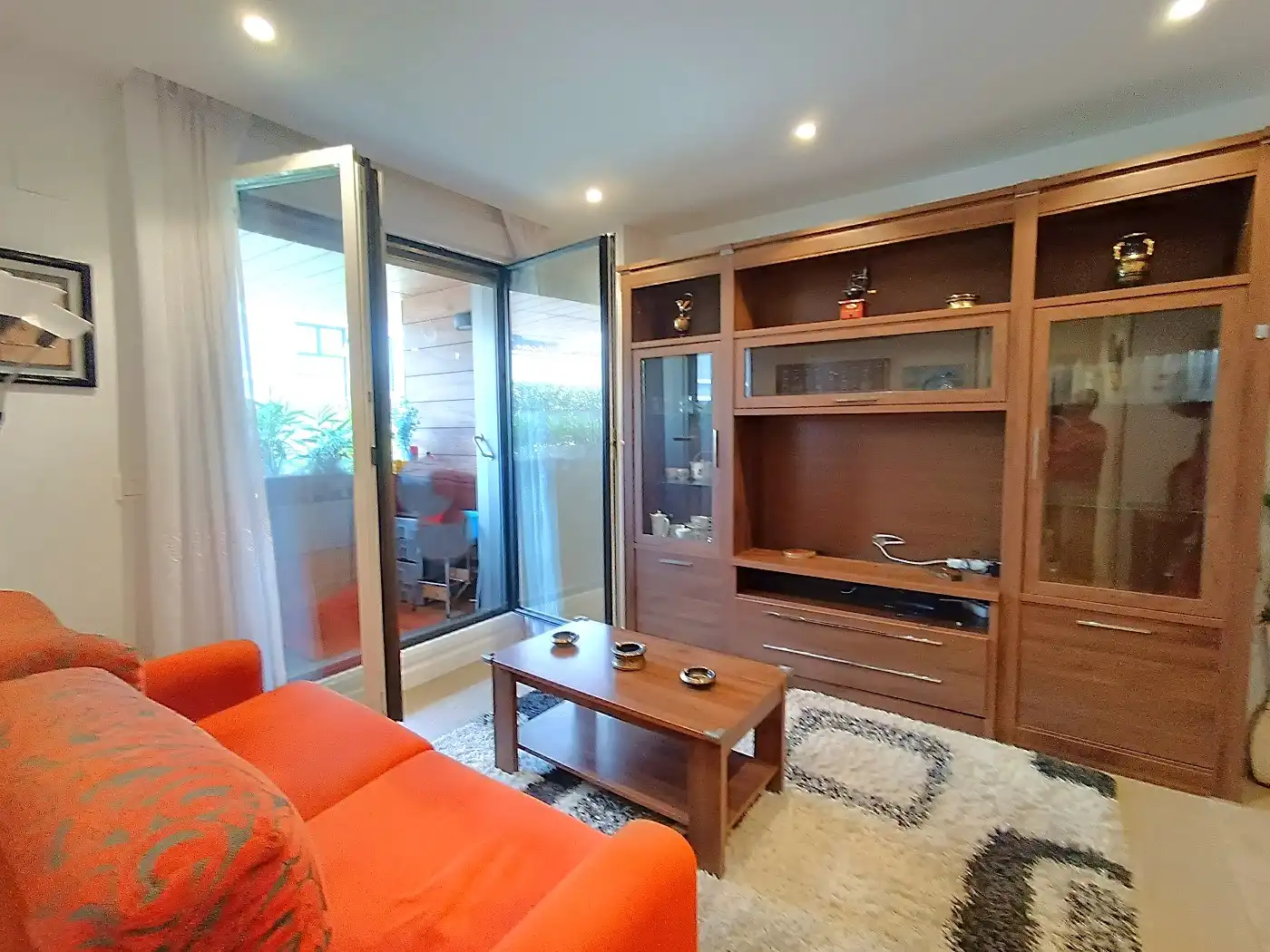 Sala de estar de Planta baja en venta en Sopela con Calefacción, Terraza y Amueblado