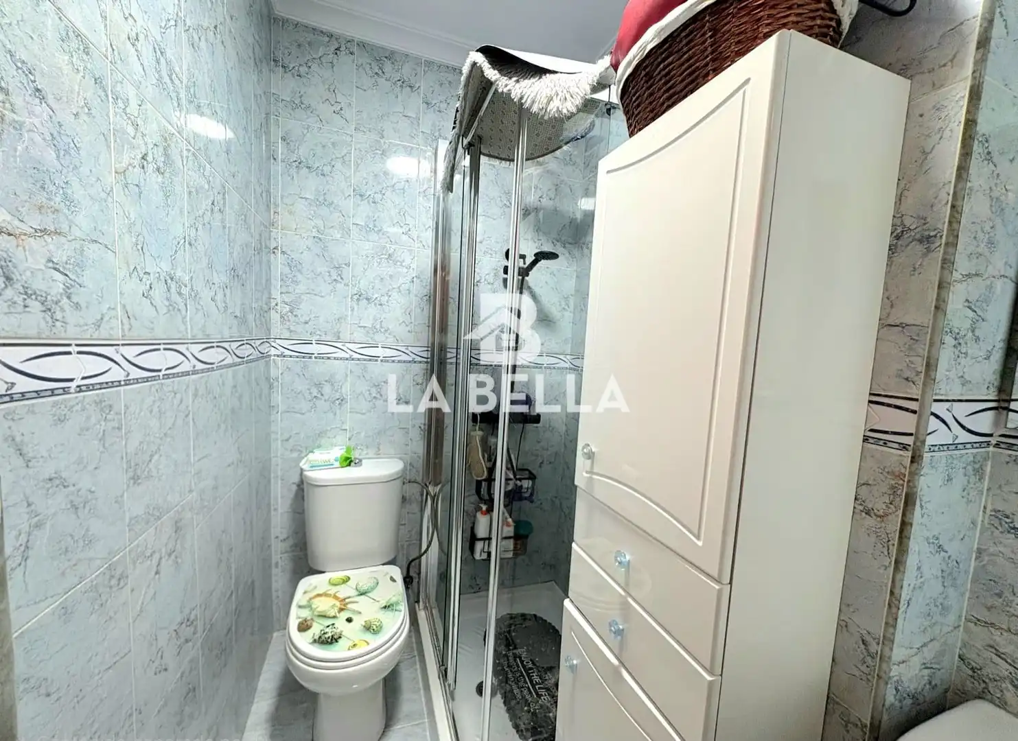 Bathroom of Houses for sale in Sevilla  with Air Conditioner and Furnished