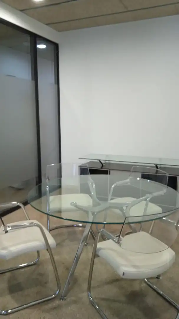 Esszimmer von Büro zur Miete in Reus mit Klimaanlage, Heizung und Internet