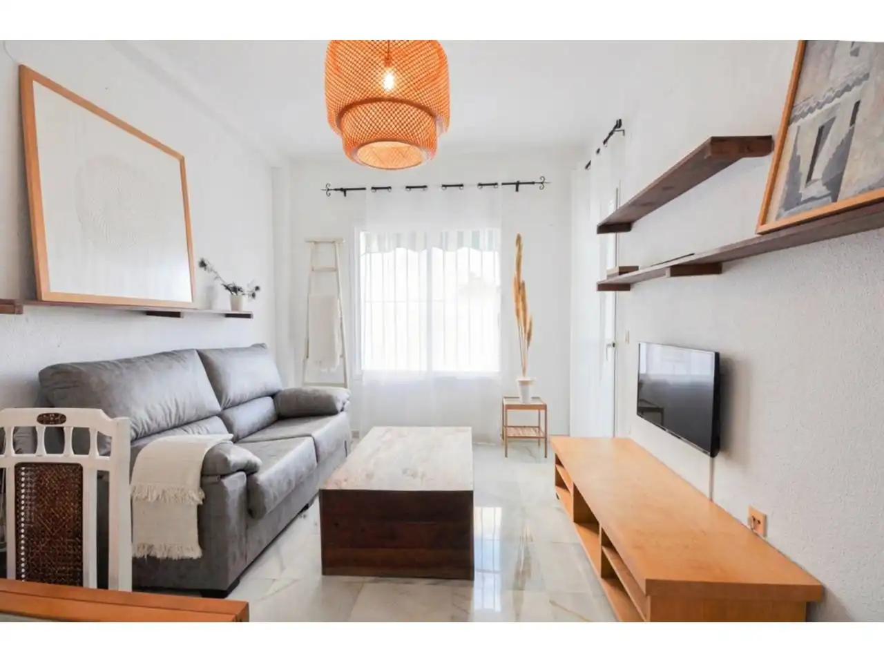 Sala de estar de Piso en venta en Rincón de la Victoria con Aire acondicionado, Terraza y Trastero