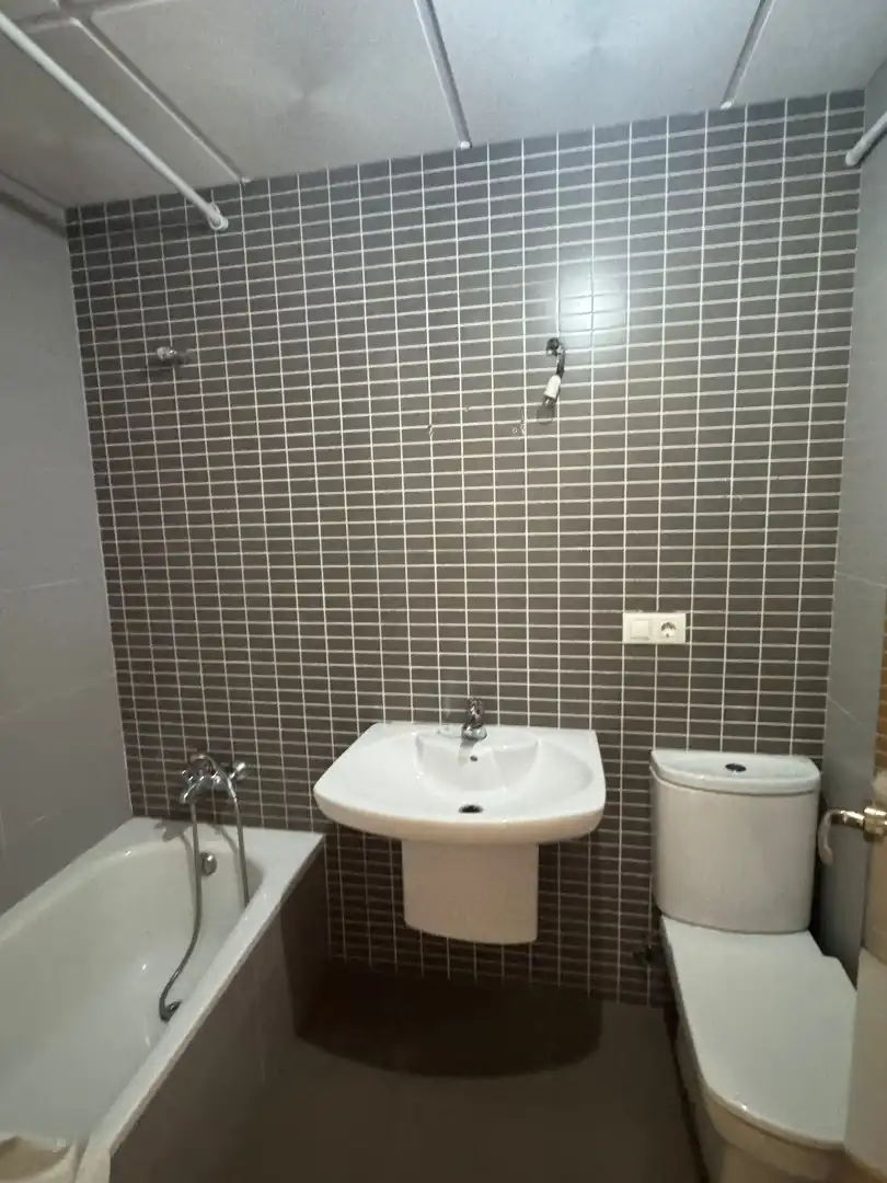 Bathroom of Flat for sale in Gádor  with Air Conditioner, Terrace and Storage room
