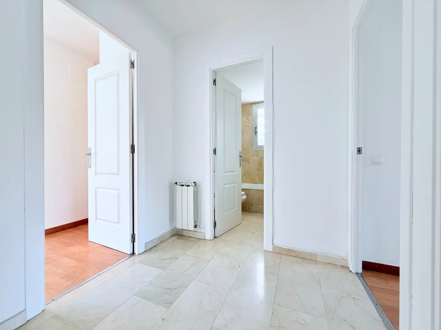 Casa adosada de alquiler en Sant Feliu de Llobregat con Aire acondicionado, Calefacción y Jardín privado