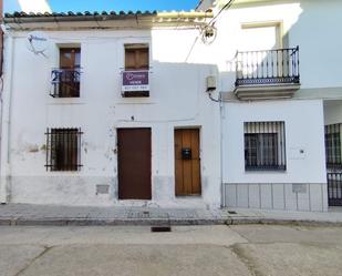 Vista exterior de Casa o xalet en venda en Miajadas amb Terrassa