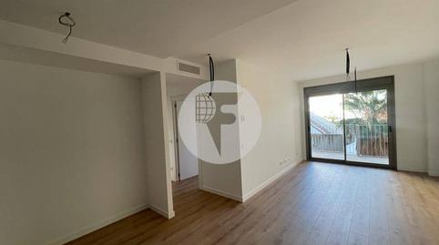 Foto 2 de Pis de lloguer a Can Palet, Terrassa