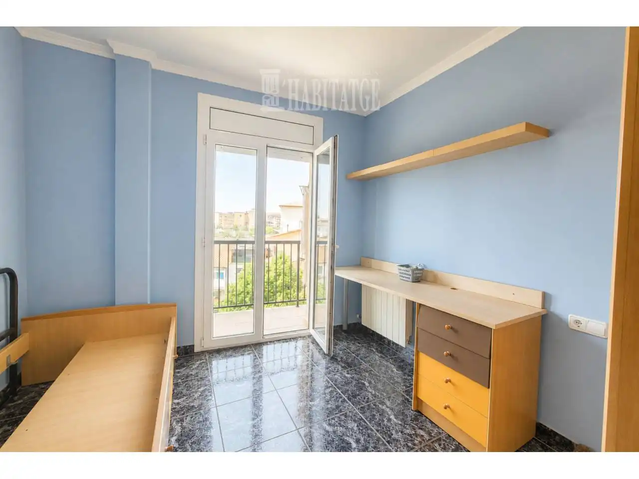 Habitación de Piso en venta en Manlleu con Calefacción, Terraza y Balcón