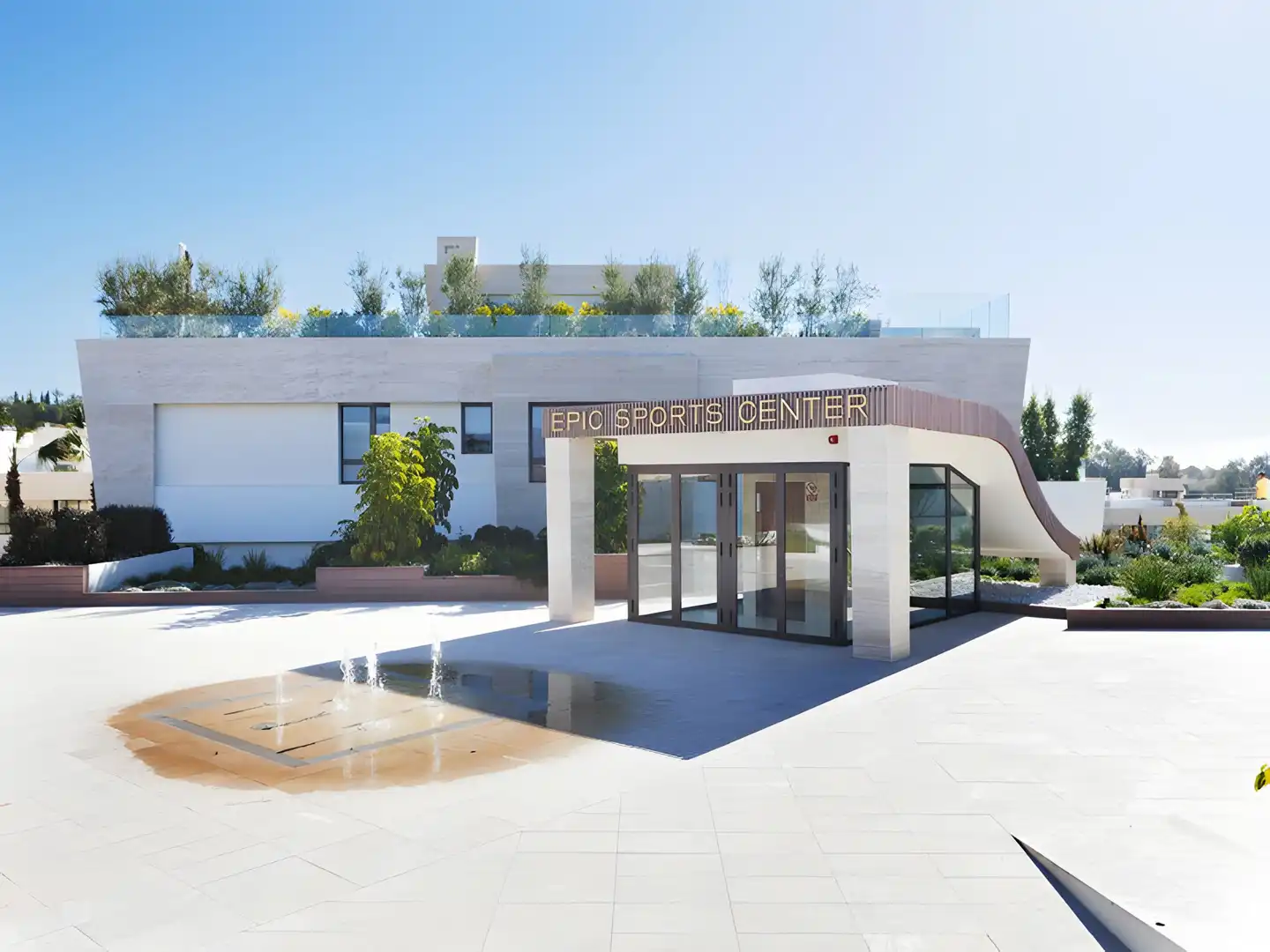 Vista exterior de Planta baja en venta en Marbella con Aire acondicionado, Terraza y Piscina