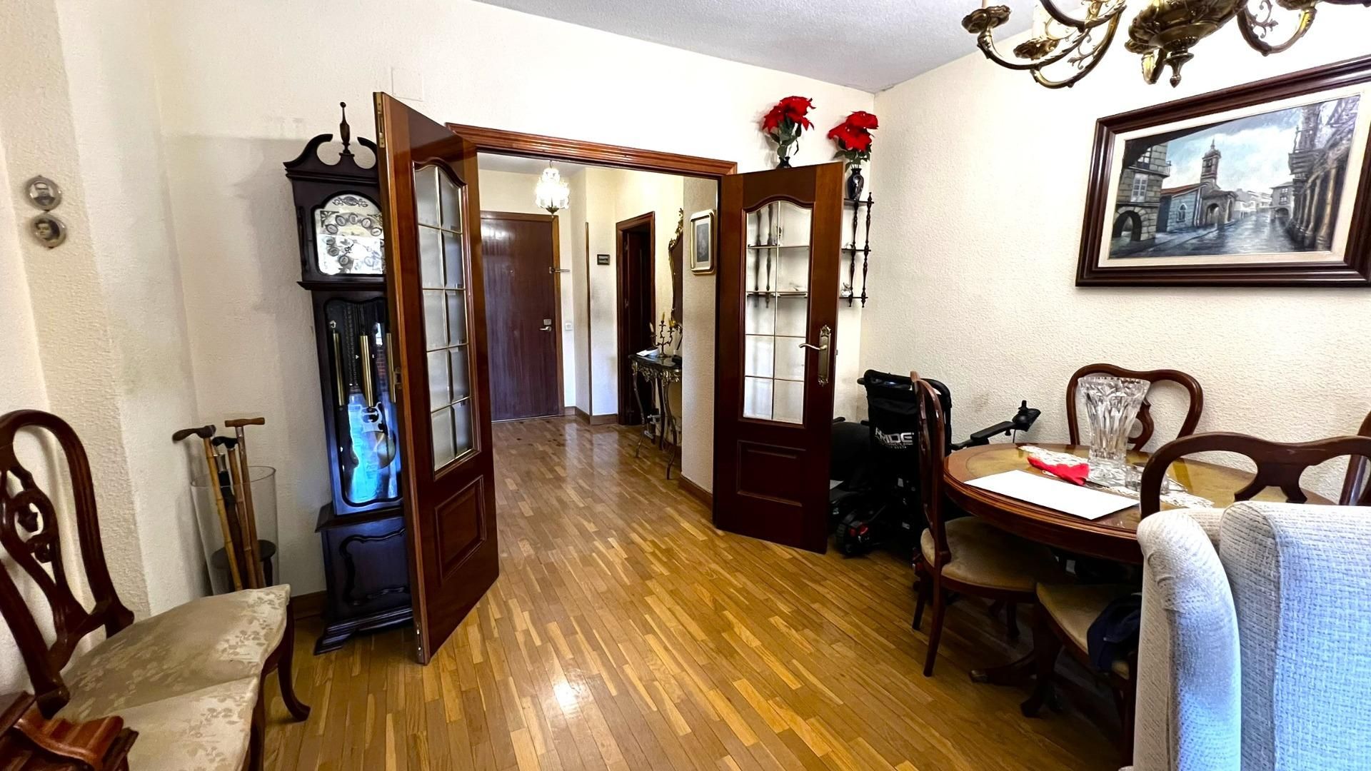 Piso en venta en  Madrid Capital con Calefacción, Jardín privado y Parquet