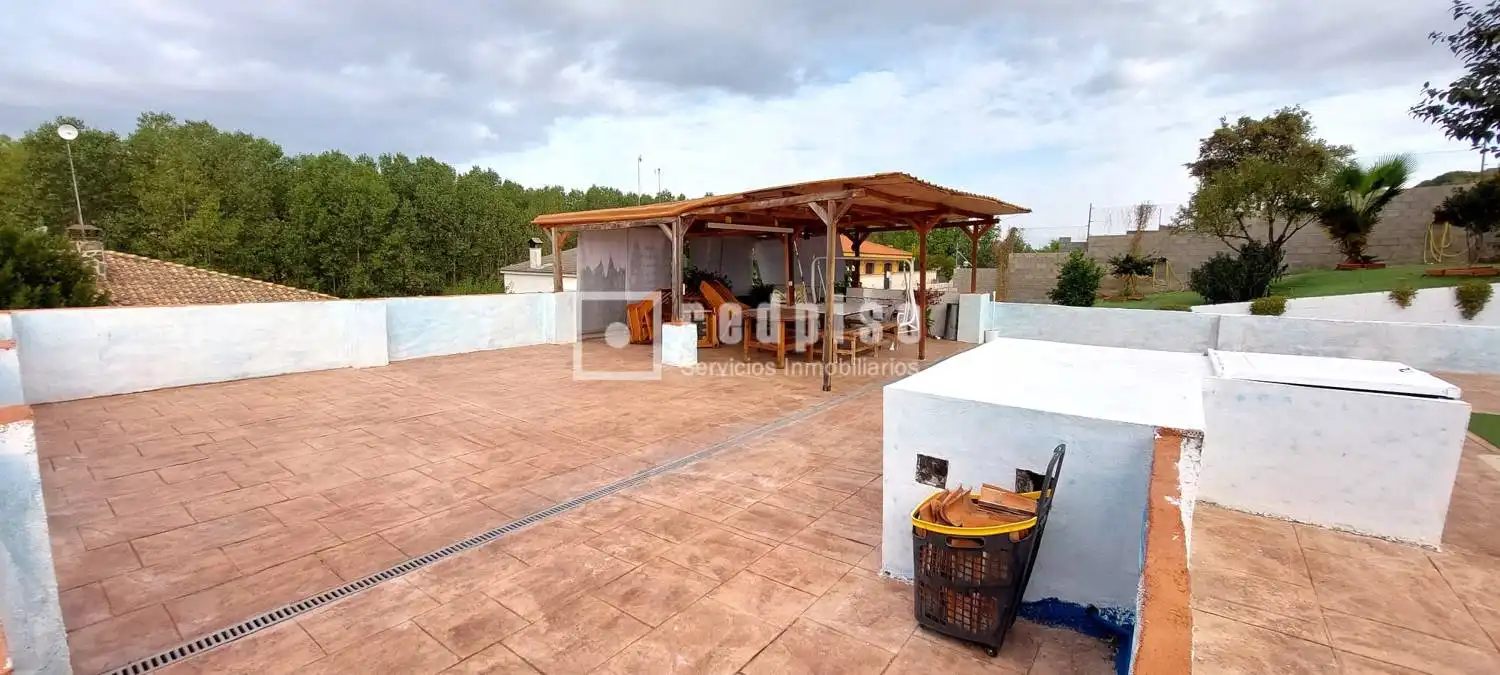 Villa con piscina in vendita a Lucillos, imagen 6