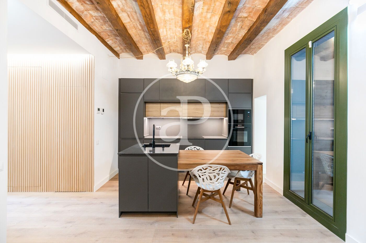 Kitchen of Flat for sale in  Barcelona Capital  with Air Conditioner, Heating and Balcony