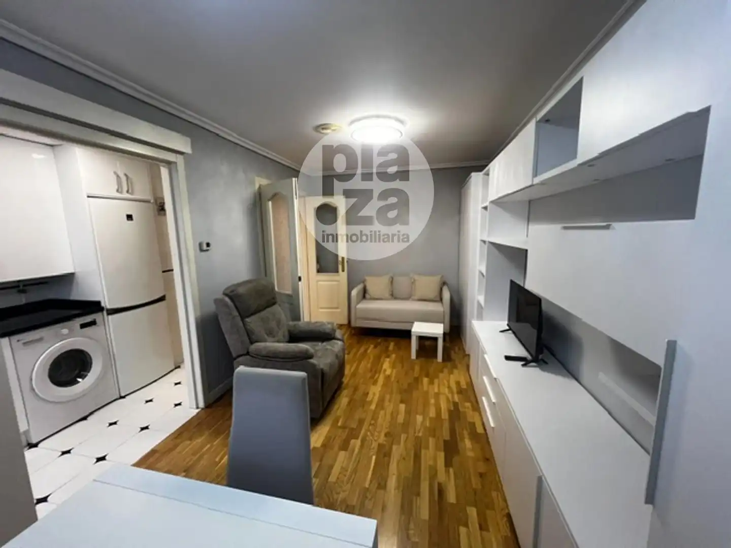 Sala de estar de Piso de alquiler en Burgos con Calefacción, Terraza y Amueblado