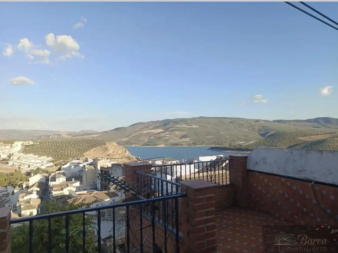 Casa amb terrassa en venda a Iznájar, imagen 5
