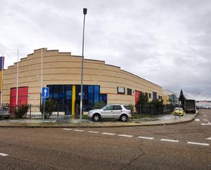 Industrial buildings to rent in Centro