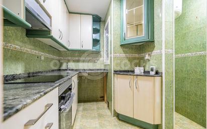 Kitchen of Flat for sale in Reus  with Terrace, Balcony and Alarm