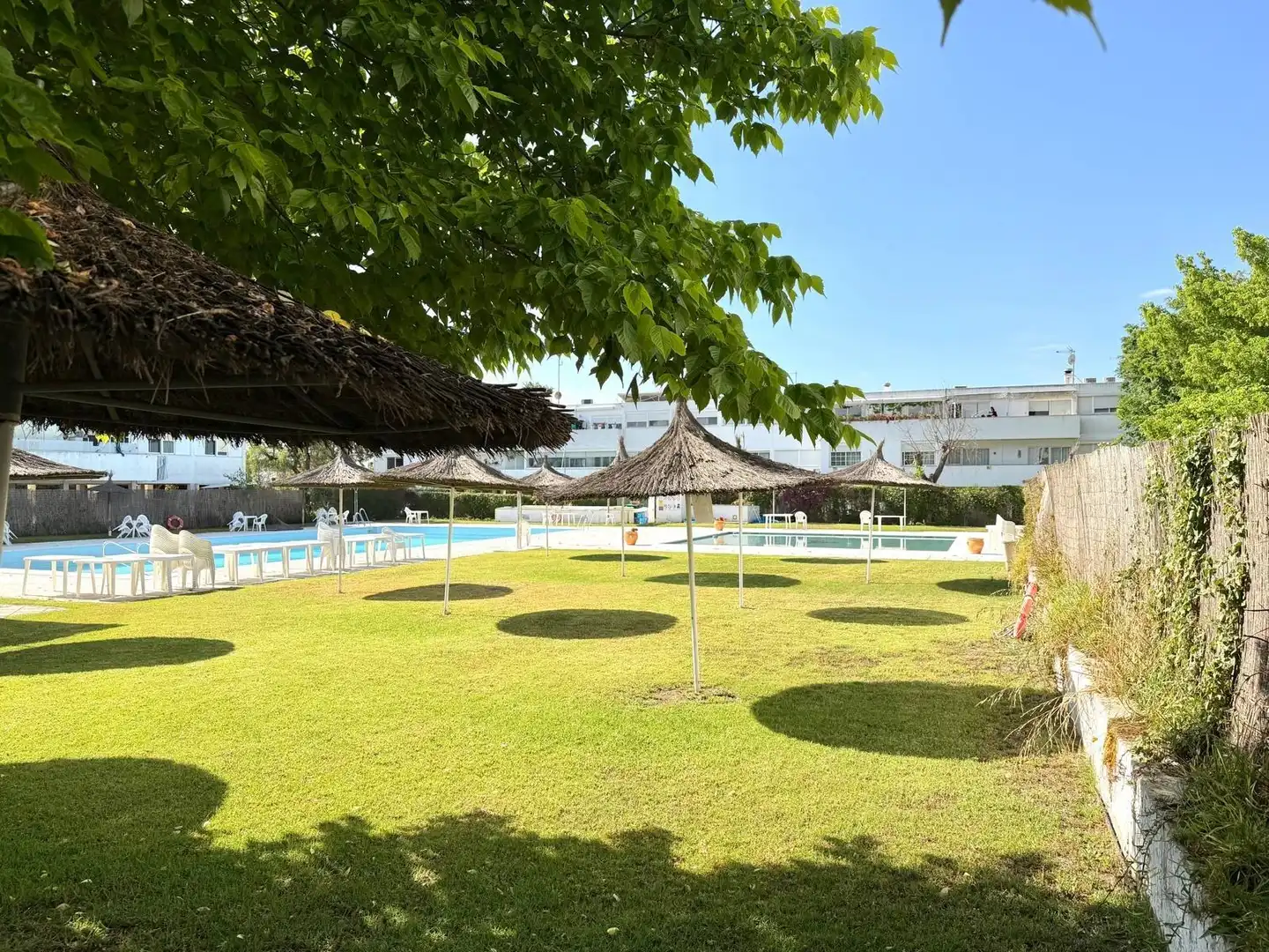 Piscina de Piso en venta en El Puerto de Santa María con Aire acondicionado, Calefacción y Piscina comunitaria