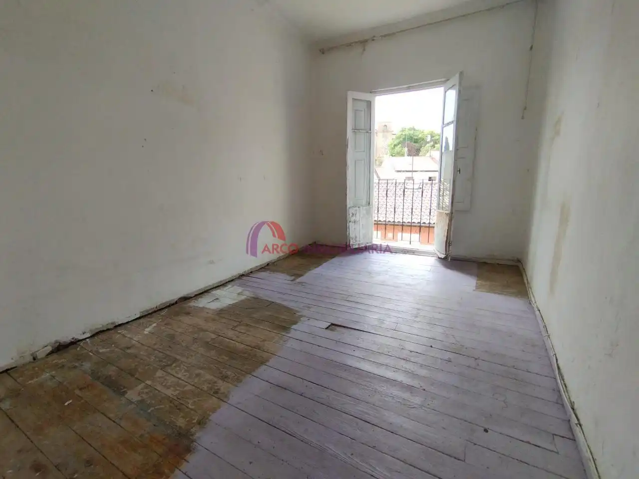 Bedroom of Flat for sale in Burgos  with Balcony