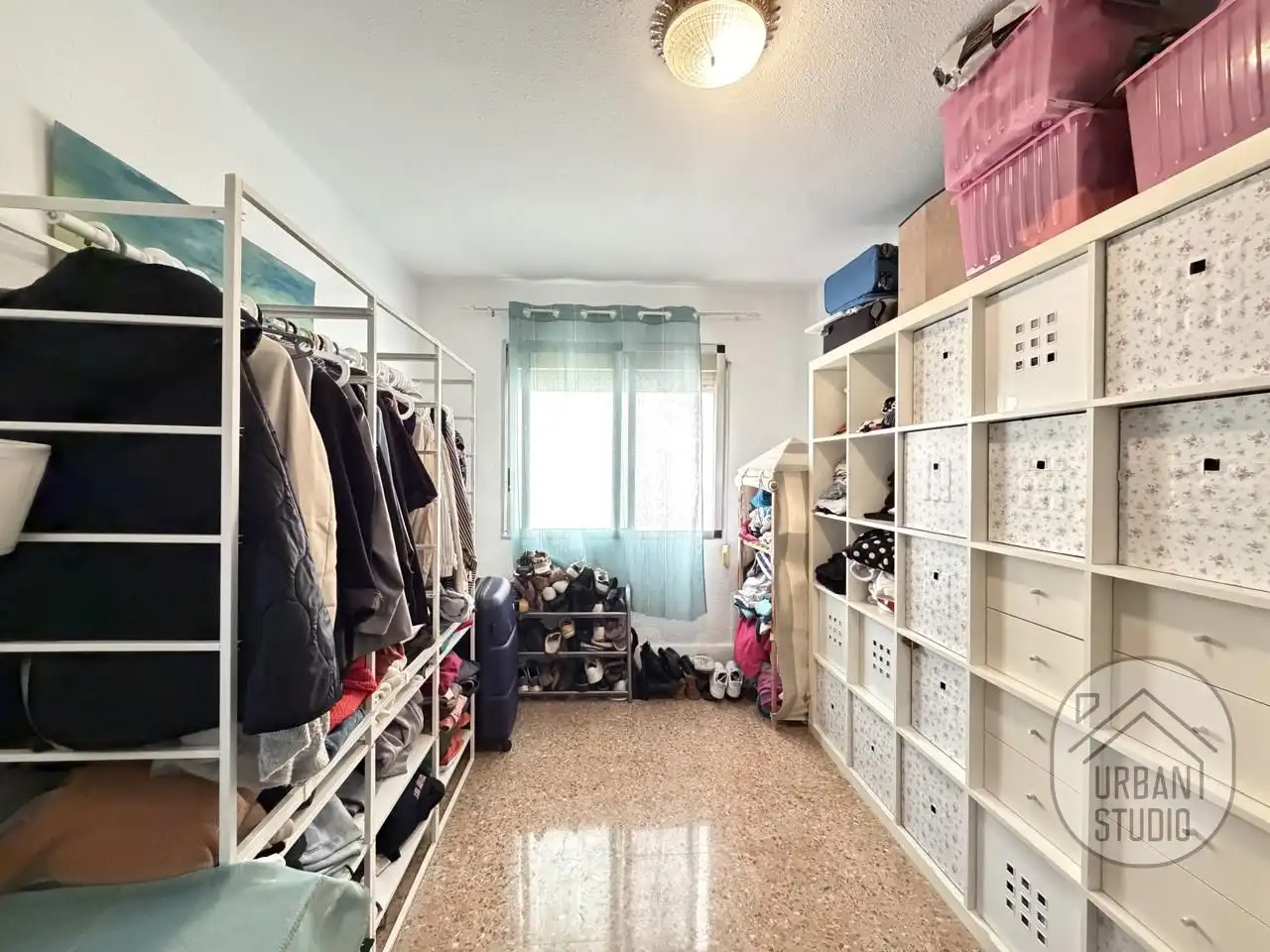 Habitación de Piso en venta en Alicante / Alacant con Terraza