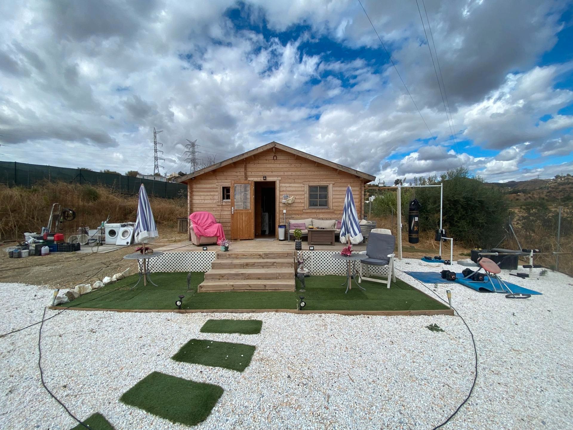 Vista exterior de Finca rústica en venda en Cártama amb Jardí privat i Piscina