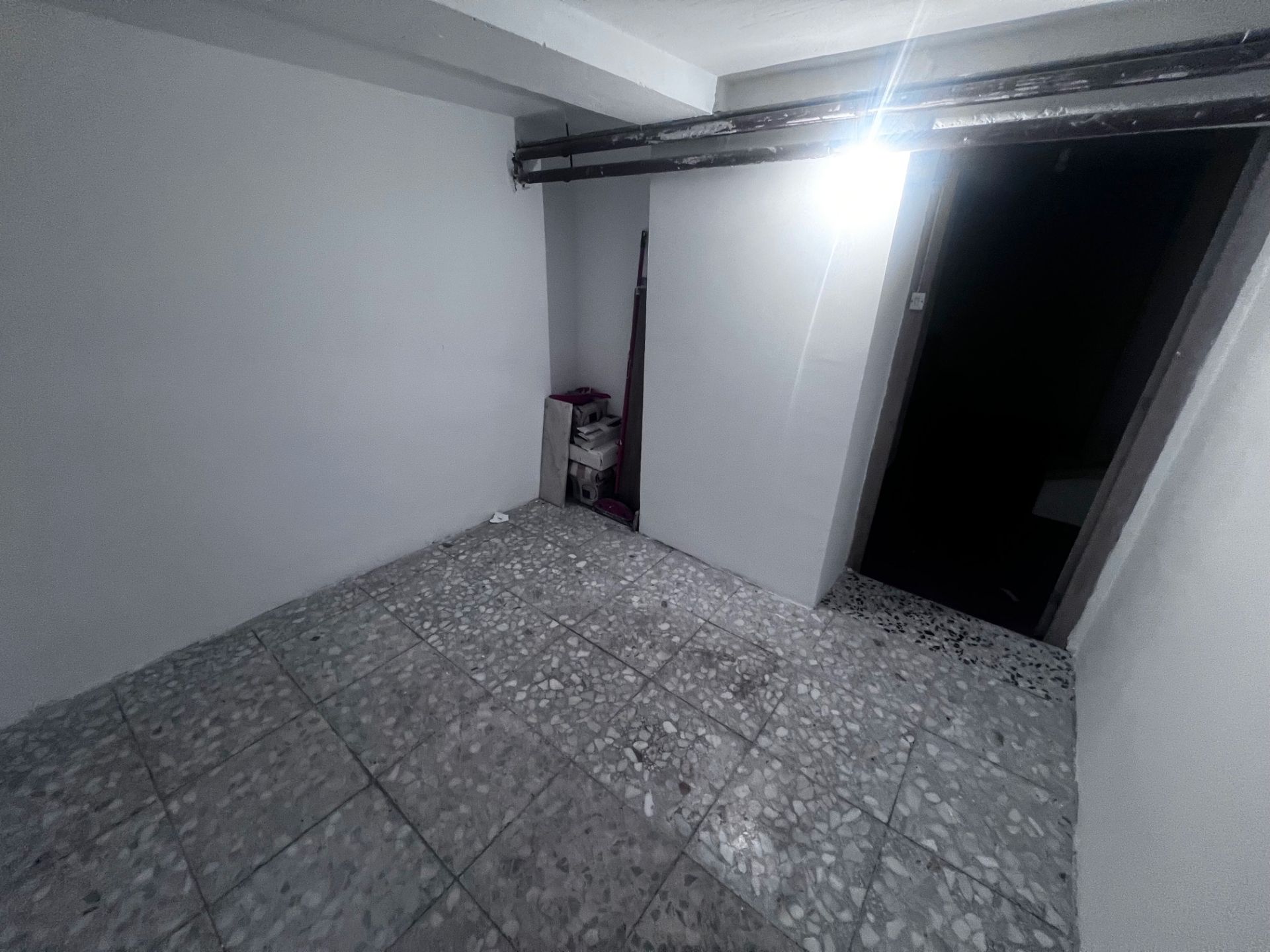 Box room to rent in Calle de Sariñena, La Almozara,  Zaragoza Capital