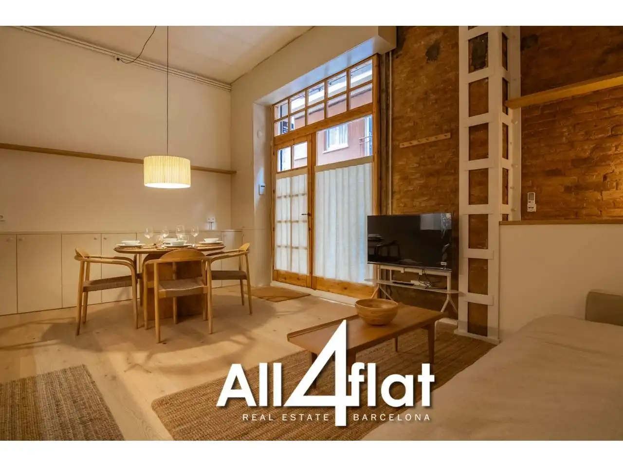 Local comercial en alquiler en Calle Nil Fabra, imagen 2