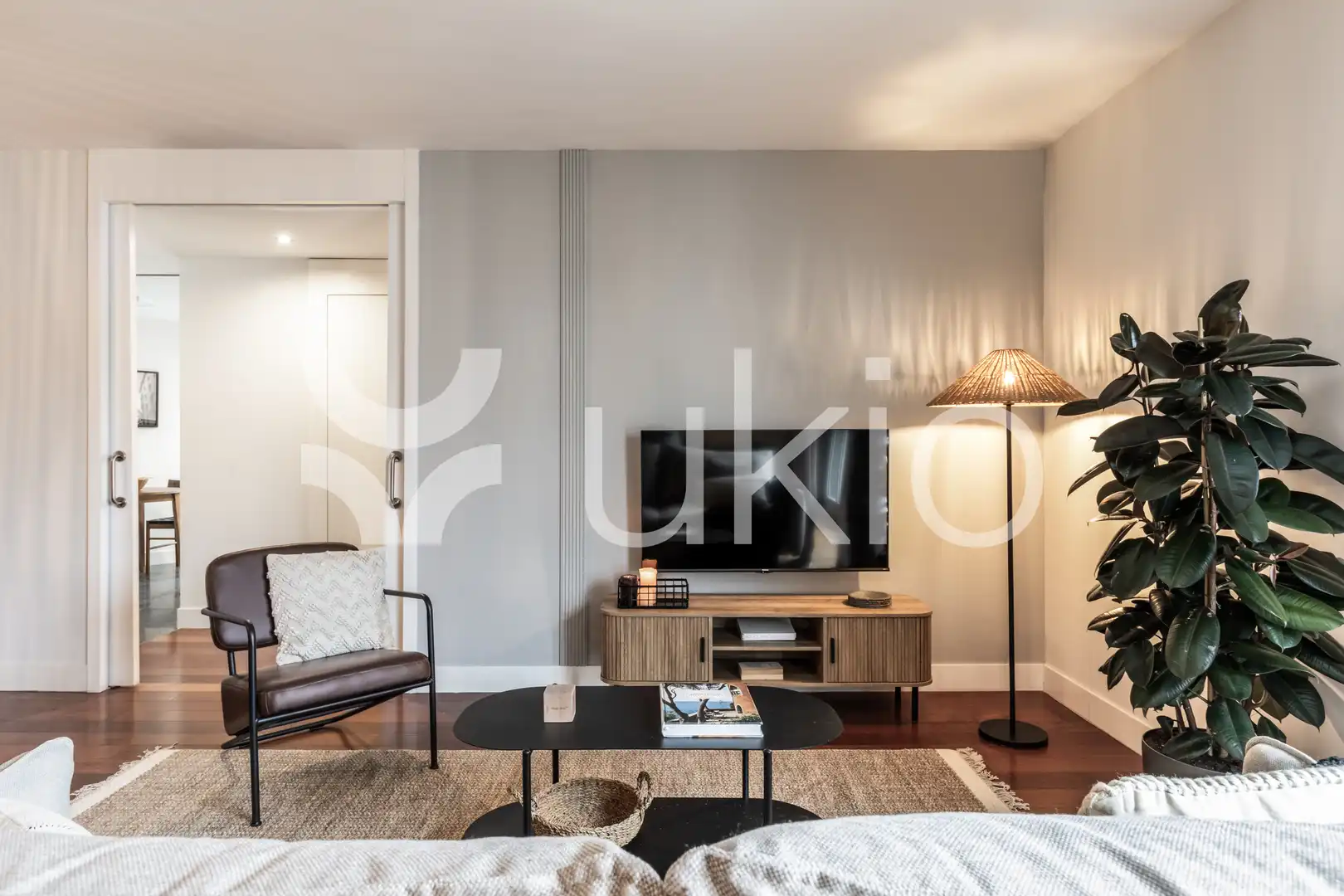 Sala de estar de Apartamento de alquiler en Madrid con Aire acondicionado, Calefacción y Parquet