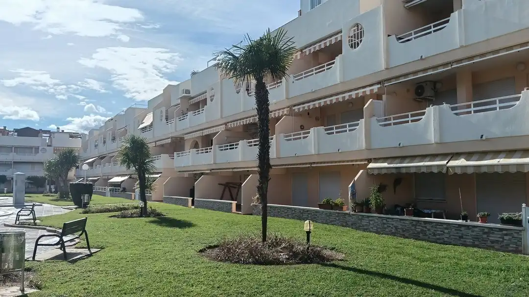 Vista exterior de Apartamento en venta en Xeraco con Terraza, Trastero y Amueblado
