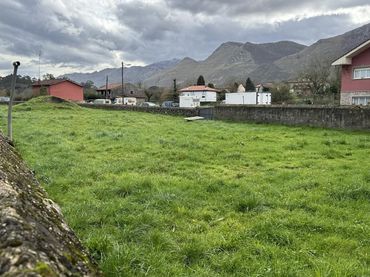 Grundstücke und Bauplätze zum Verkauf in Posada - Barro