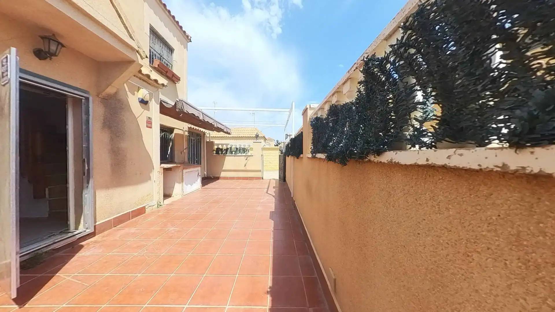 Maison mitoyenne avec piscine à vendre à Jardin Del Mar III, imagen 2