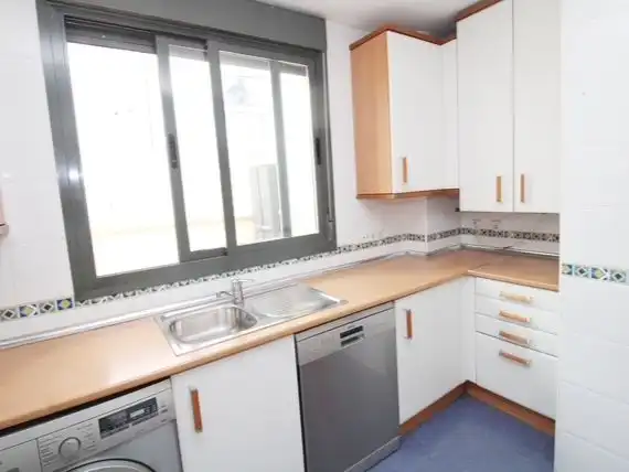 Apartament amb ascensor de lloguer a calle tomás lopez 9, imagen 6